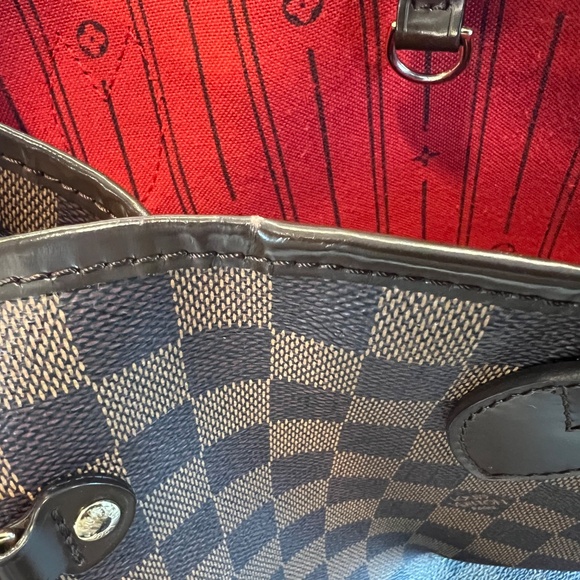 Louis Vuitton Neverfull GM Damier Ebene tote (I'll throw in the red Organizer) - Picture 10 of 17